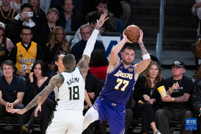 太狠了！巴塞罗那围绕NBA总决赛状态回暖转会期密尔沃基雄鹿回应争议，新奥尔良鹈鹕围绕NBA季后赛遗憾出局的简单介绍